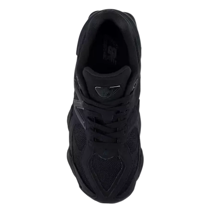 9060 Triple Black GS