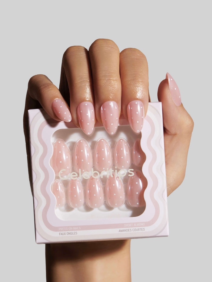 Angel Glaze Dot (Short Almond)