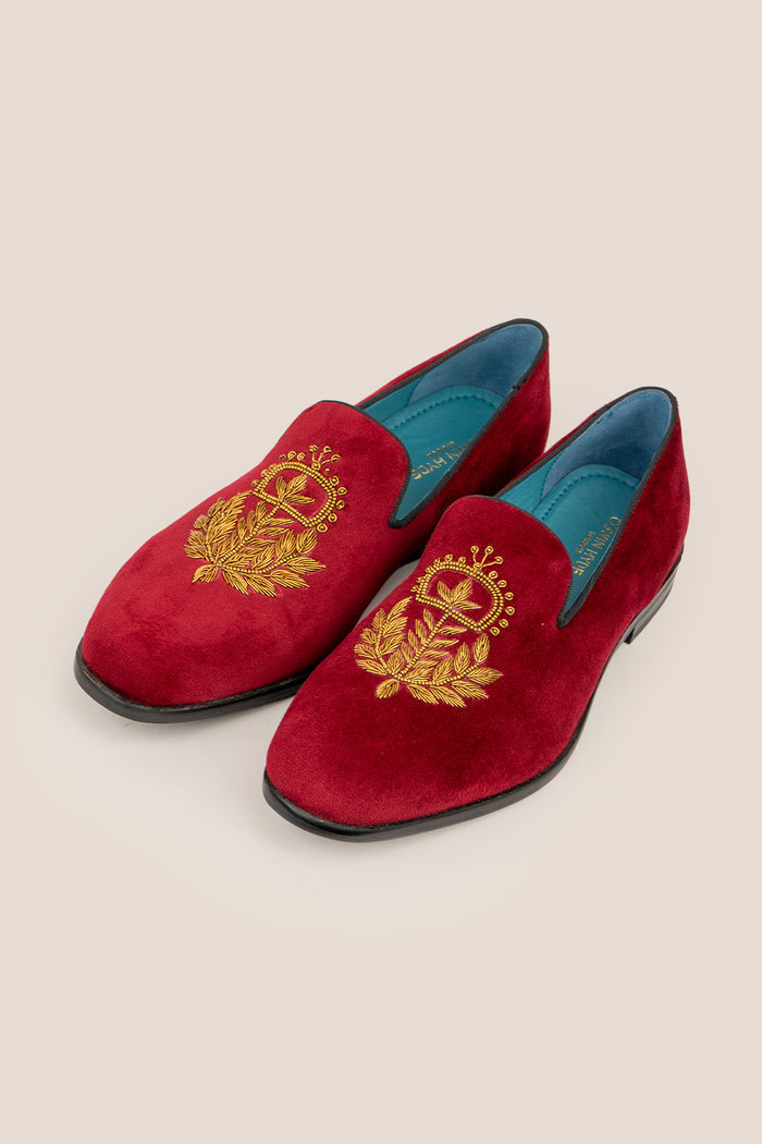 Archer Bordo velvet slip-on loafers for men featuring plush velvet material and sleek design, ideal for formal and smart casual occasions.