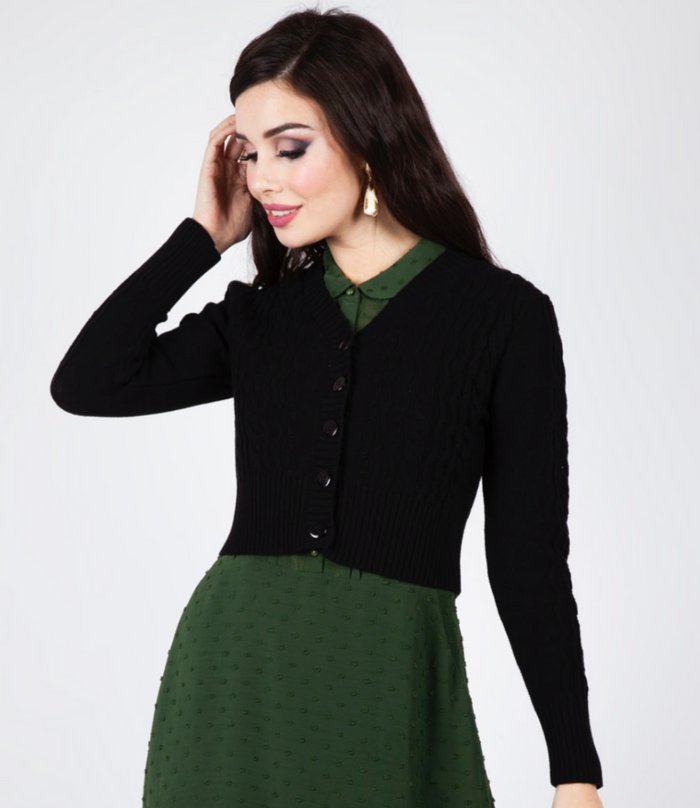 Cardigan mit feinem Zopfmuster Mable Cropped, Schwarz