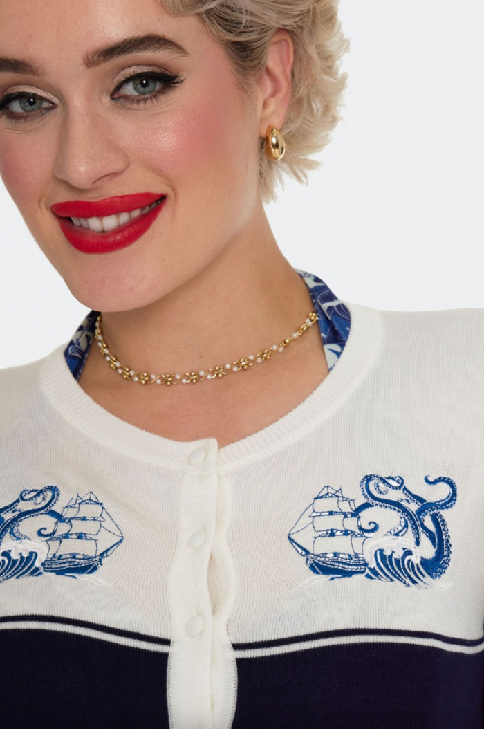 Cardigan mit Schiffstickerei , Blue Nautical Wave Embroidery, Navy