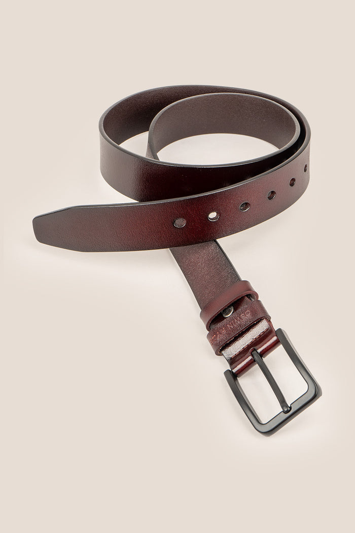 Oswin Hyde Carl Brown premium leather belt - Rich brown full-grain leather dress belt with polished hardware, designed for formal occasions and sophisticated everyday style