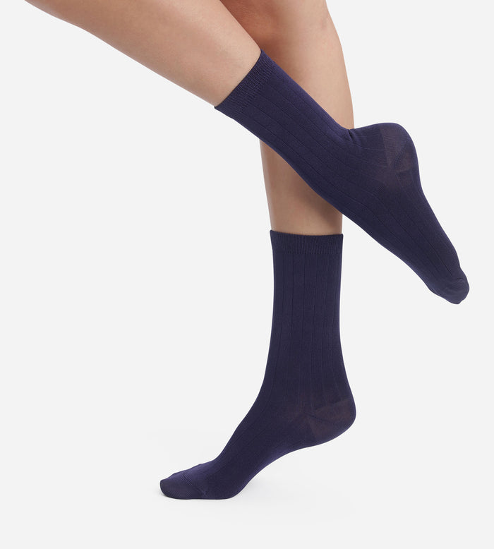 Chaussettes femme côtelées en coton satiné Bleu Dim Mode