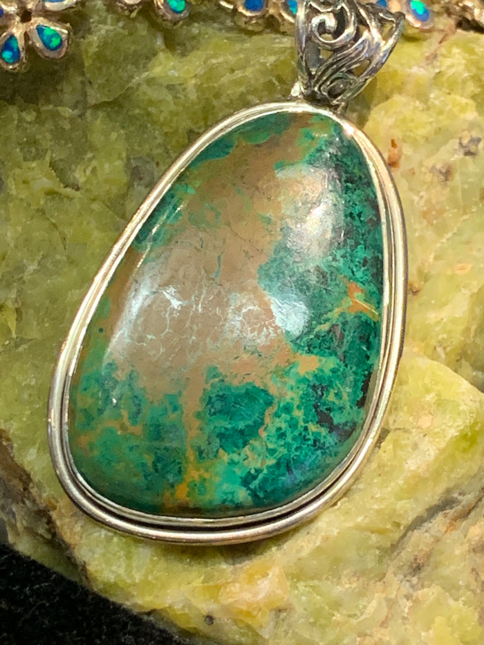 Chrysocolla Pendant
