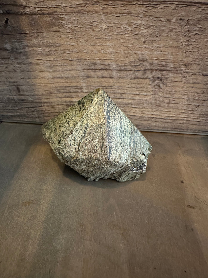 Chrysotile Crystal Point