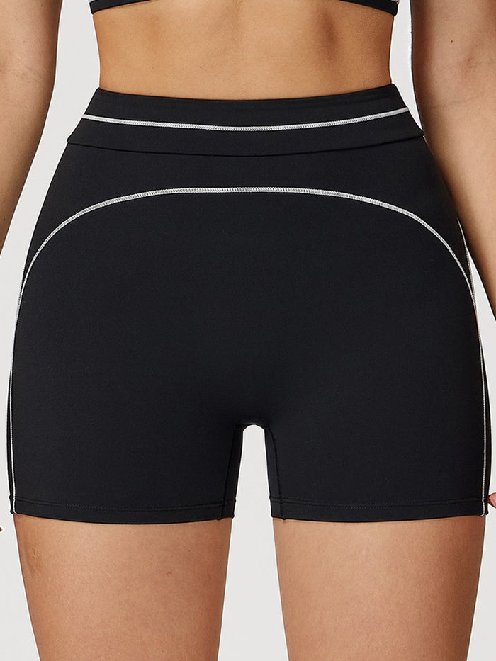 Contrast Color Big Heart Shape Push-lift Shorts