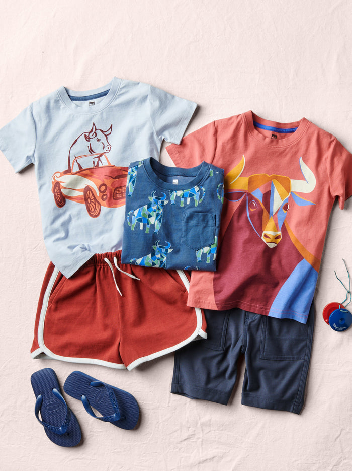 Corrida Cubista Graphic Tee