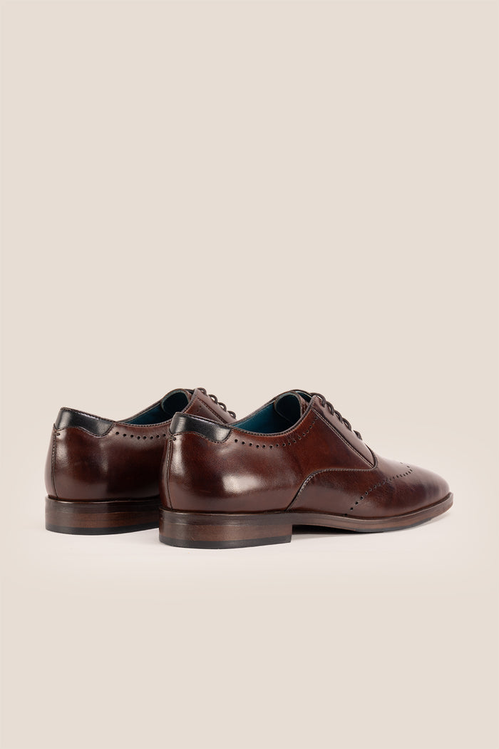 Dean Brown men’s Oxford leather shoes in rich brown, crafted with premium leather for formal and smart casual occasions.