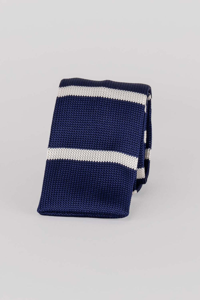 Drew Navy/White knitted tie with striped design, ideal for weddings, evening events, and formal occasions.