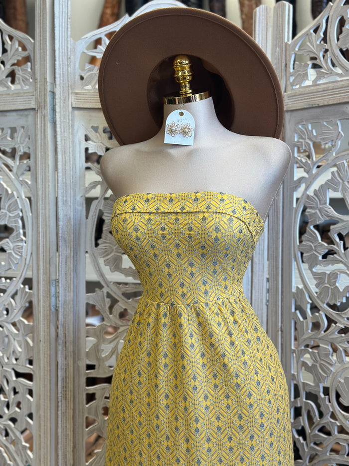Folded Strapless Yellow Pattern Midi Dress-No Estira, Not Stretchy