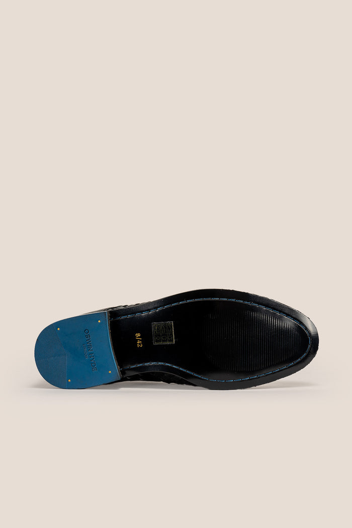 Heath black woven leather derby shoes for men by Oswin Hyde – breathable lace-up shoes with cushioned insole and refined texture for formal or smart casual wear.