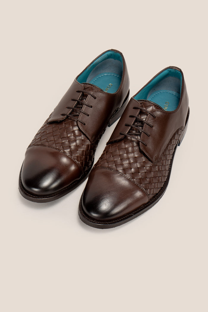 Men’s Heath brown leather woven derby lace-up shoes featuring a plain eyelet panel and capped toe, crafted from premium leather.