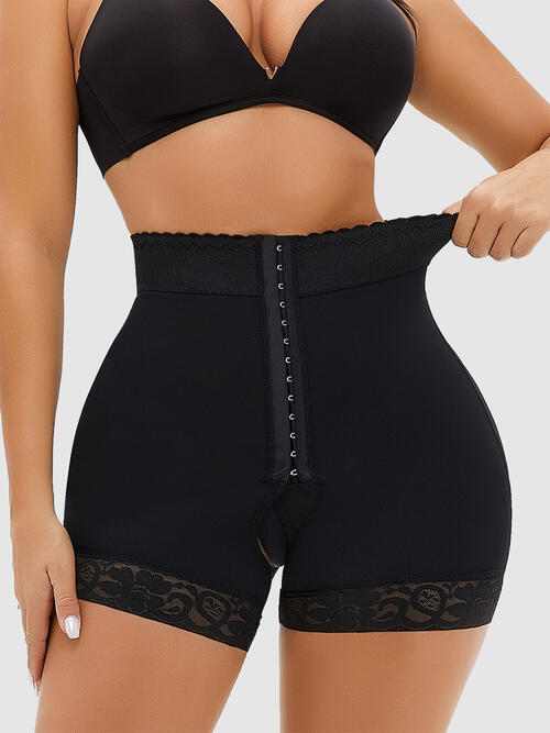 Hook & Eye Lace Shaping Shorts – Full Size