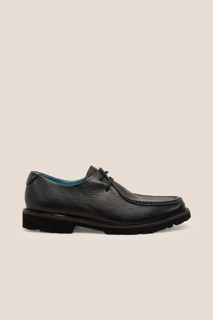 Joshua black leather Wallabee shoes for men by Oswin Hyde – casual luxury footwear with moccasin-style stitching and premium comfort.
