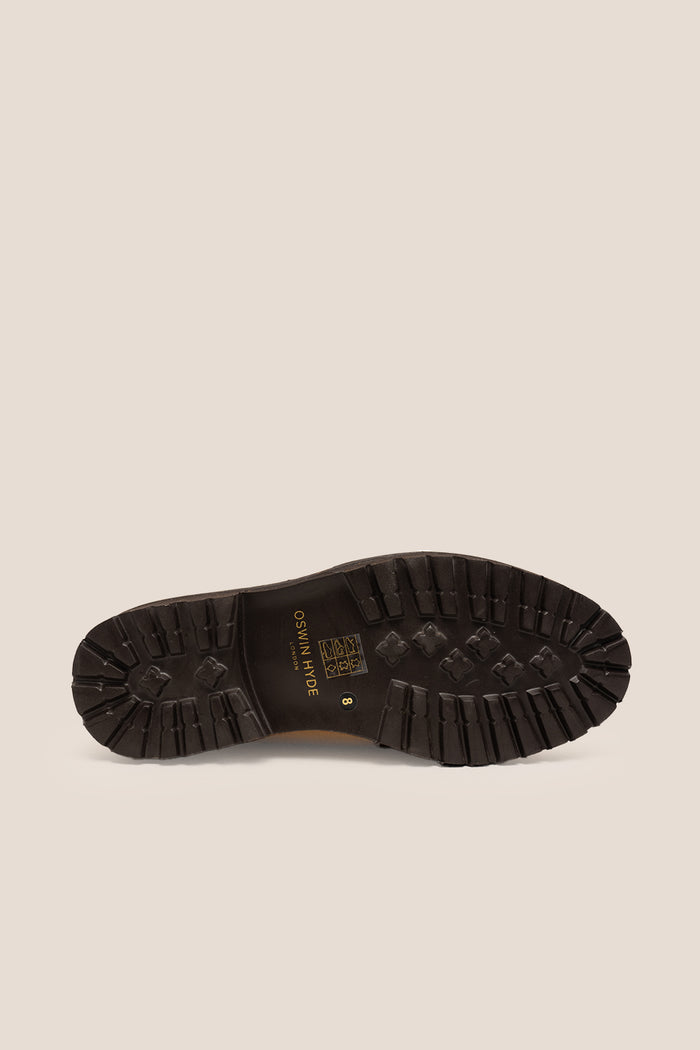 Men’s Joshua tobacco suede Wallabee shoes with moccasin stitching, natural crepe sole and relaxed smart-casual design.