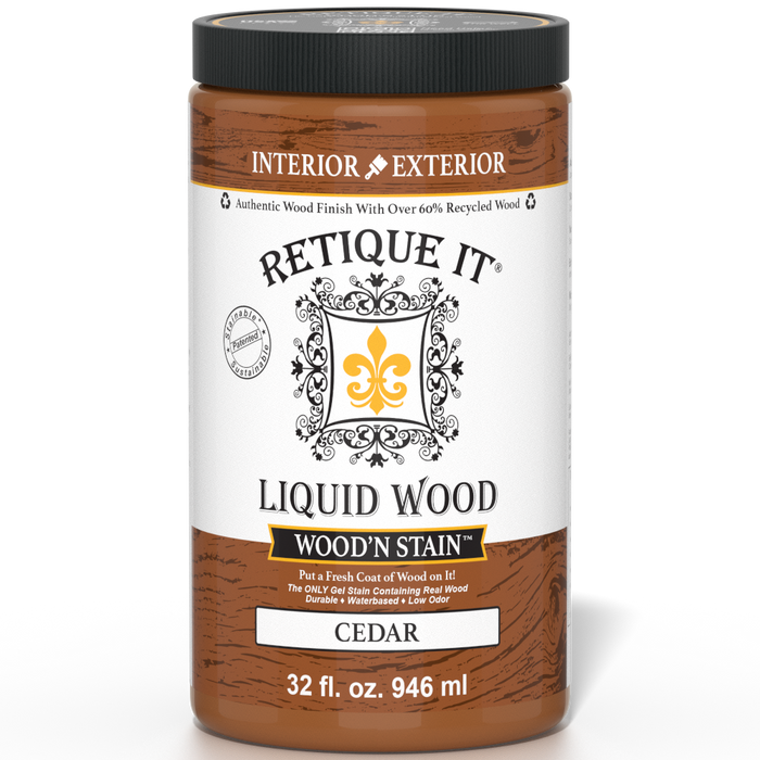 Retique It Liquid Wood Wood'n Stain in Cedar, 32 oz, showcasing the stain application on wood for a rich cedar finish.