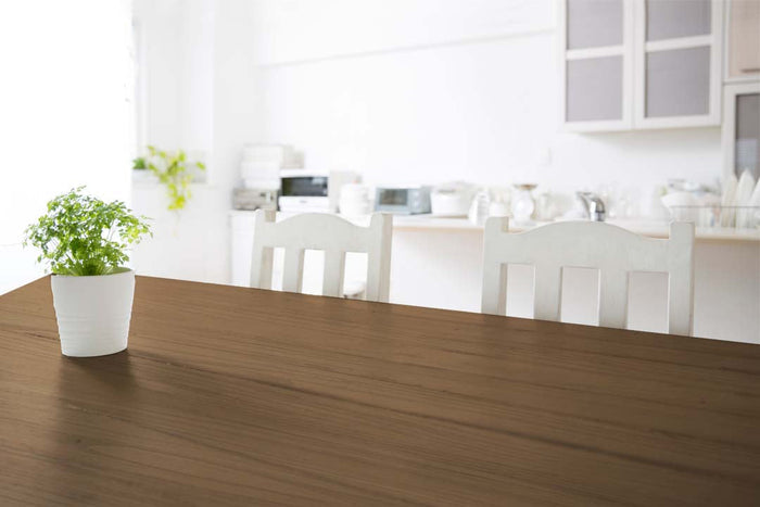 Retique It wood finish kit with barn wood matte interior top coat, featuring smooth, multi-purpose wood surface application.