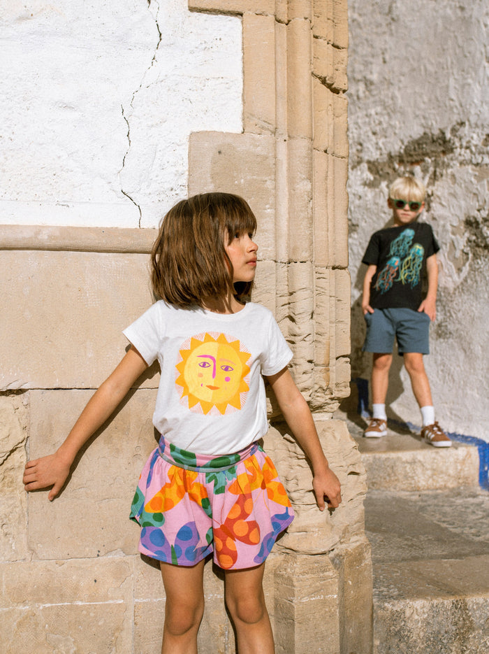 Sol De La Rambla Graphic Tee