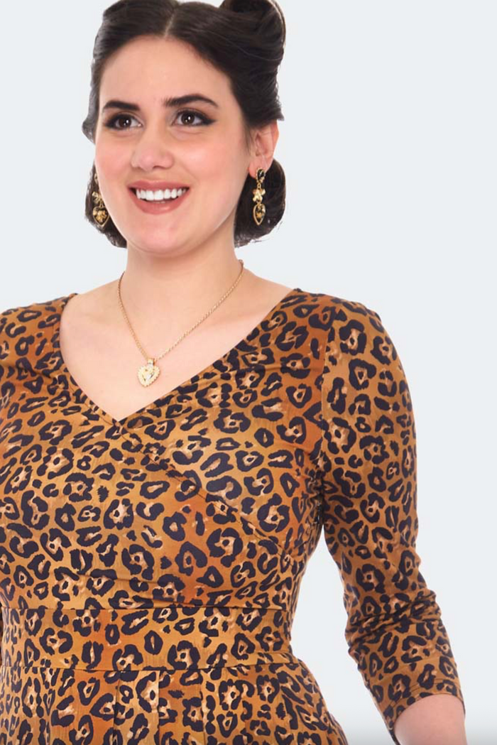 Swingkleid Leopard in Wickeloptik, Braun, Plus Size