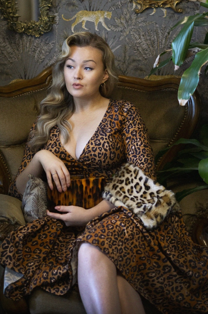 Swingkleid Leopard in Wickeloptik, Braun