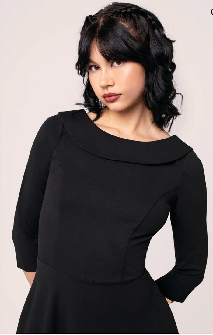 Swingkleid Lois mit raffinierte Rückansicht, Schwarz, Plus Size