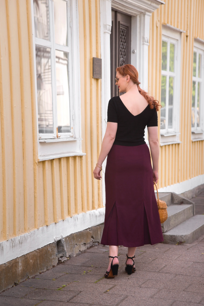 The Art Deco Dream Skirt, Plum