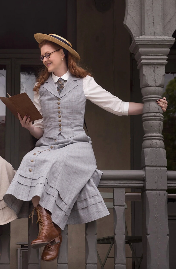 The One Foot Forward Skirt, Plus Size