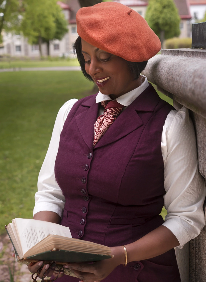 The Watchmaker’s Waistcoat, Plus Size