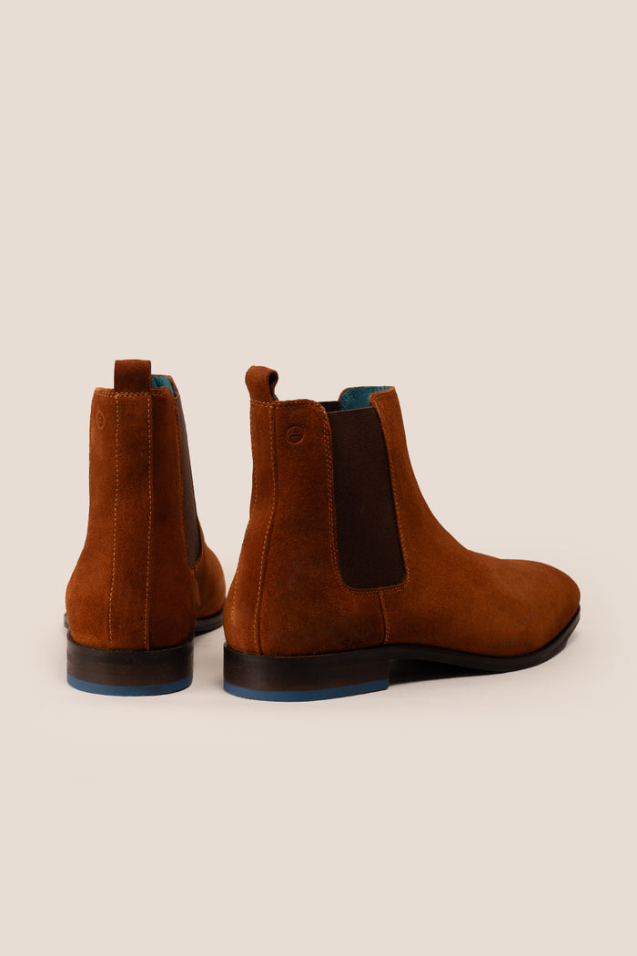 Vinnie Rust Suede Chelsea Boots | Oswin Hyde