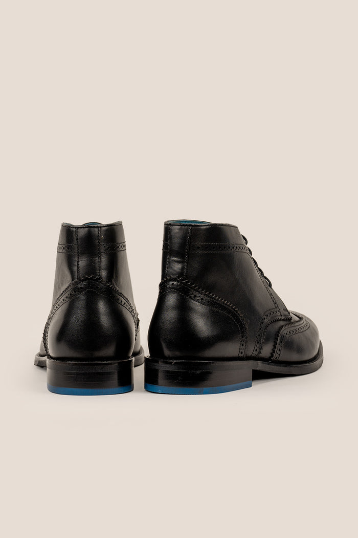 Watson black leather chukka boots for men with minimalist design and premium finish—versatile dress boots ideal for office or smart-casual wear.