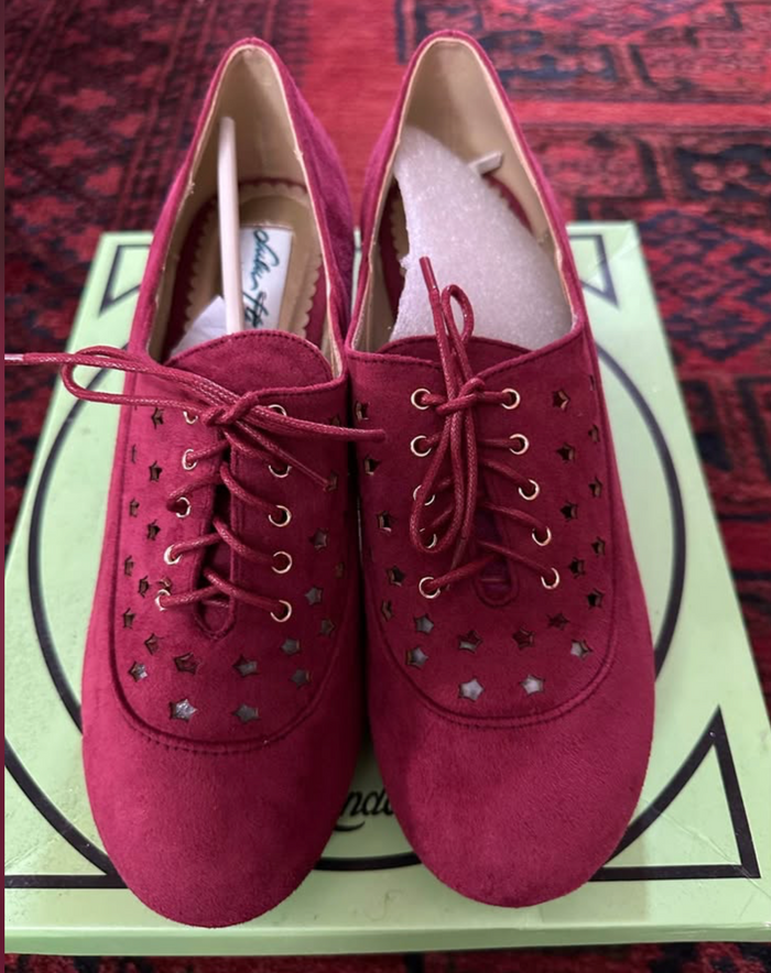 Wedges Evelyn 40's, Wildlederimitat, Dunkelrot