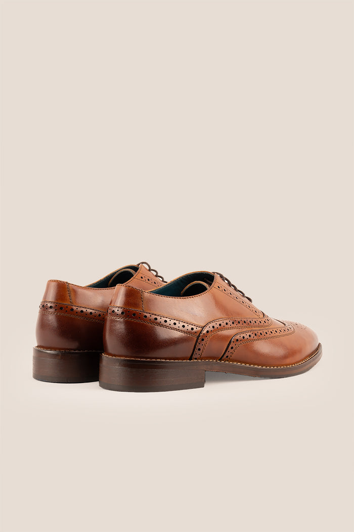Winston Tan Wide Fit